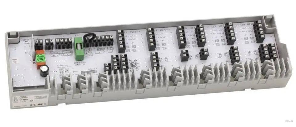 Anschlussleiste Alpha Basis direct Standard Plus 230 V für 6 Heiz- und Kühlzonen Möhlenhoff